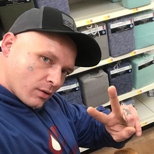 Meet your Posher, Brandon